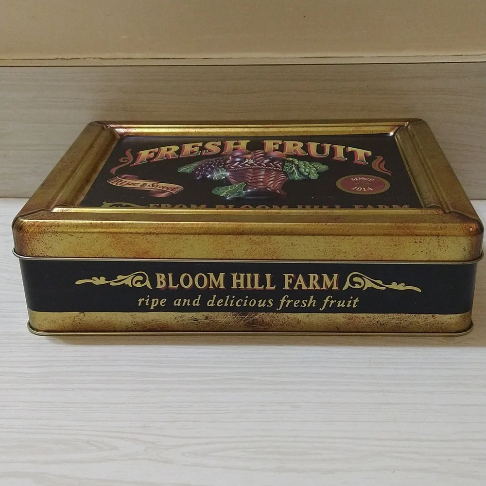 Vintage Collectible Bloom Hill Farm Fruit Empty Tin Rustic 3D Lid 9.75 x 7" - Picture 2 of 5
